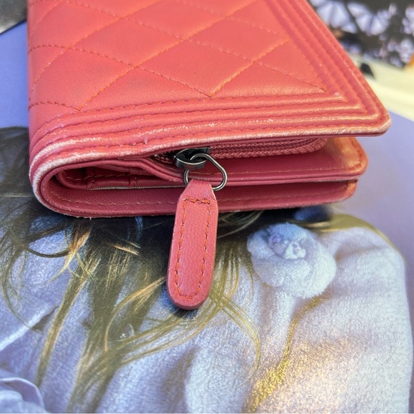 Auth CHANEL Wallet • L Zip Pocket in Quilted Gradient Pink Leather Authentic - Picture 7 of 13